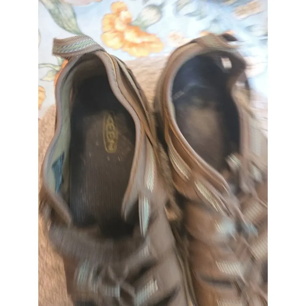 Keen Hiking Shoes Men’s Size 12